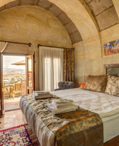 http://102%20-%20Güvercinlik%20Cappadocia%20Kapak%20Görseli